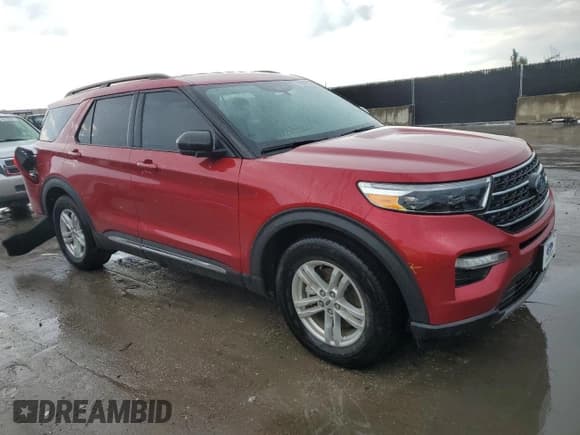 ✅ 2023 Ford Explorer XLT • VIN: 1FMSK7DH8PGB93507 • Lot: 68002245. Listed on Copart with 8,142 mi. Free auction sales archive from the USA and detailed vehicle history report at DreamBid. Image 4.