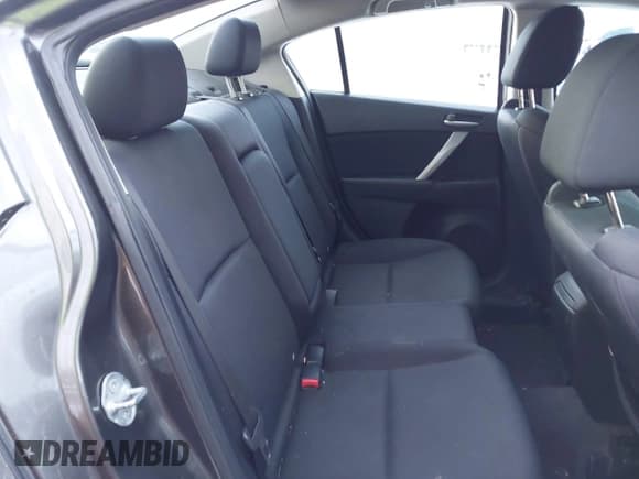 ✅ 2010 Mazda 3 S Grand Touring • VIN: JM1BL1S61A1328515 • Lot: 43864475. Listed on IAAI with 186,375 mi. Free auction sales archive from the USA and detailed vehicle history report at DreamBid. Image 8.
