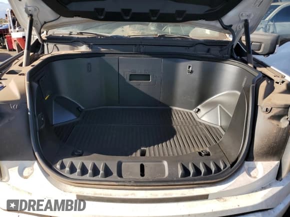 ✅ 2022 Ford F-150 Lightning Pro • VIN: 1FTVW1EL4NWG12512 • Lot: 61577465. Listed on Copart with 6,114 mi. Free auction sales archive from the USA and detailed vehicle history report at DreamBid. Image 11.