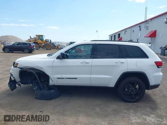 ✅ 2020 Jeep Grand Cherokee Altitude • VIN: 1C4RJFAG1LC137387 • Lot: 42363089. Listed on IAAI with 55,714 mi. Free auction sales archive from the USA and detailed vehicle history report at DreamBid. Image 15.