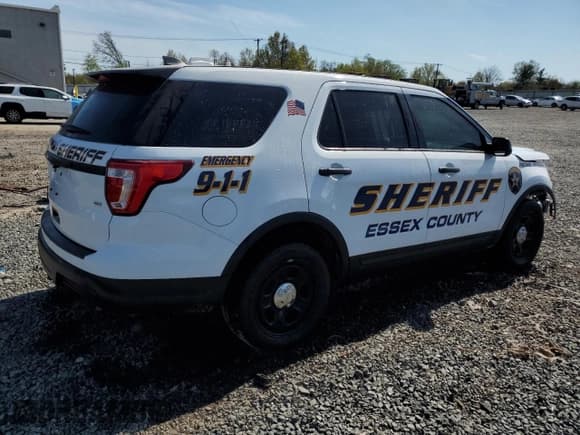 ✅ 2019 Ford Police Interceptor Utility • VIN: 1FM5K8AR8KGA32177 • Lot: 52451945. Listed on Copart with Not provided. Free auction sales archive from the USA and detailed vehicle history report at DreamBid. Image 3.