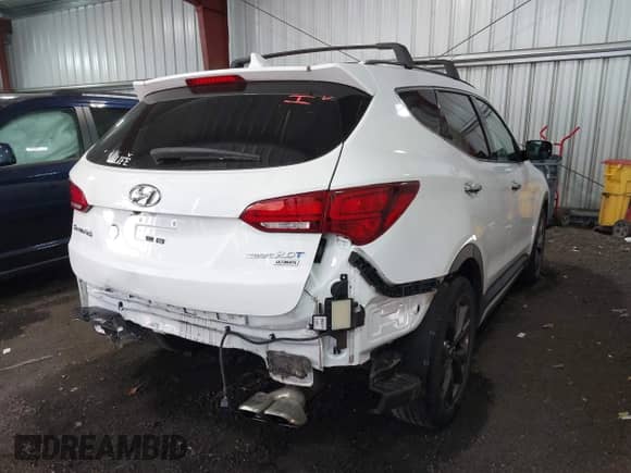 2018 Hyundai Santa Fe Ultimate with VIN 5XYZW4LA1JG522519, listed as a IAAI auction lot 43332259 with 82,042 mi miles and . Bid and sale history available at DreamBid. Image 4.