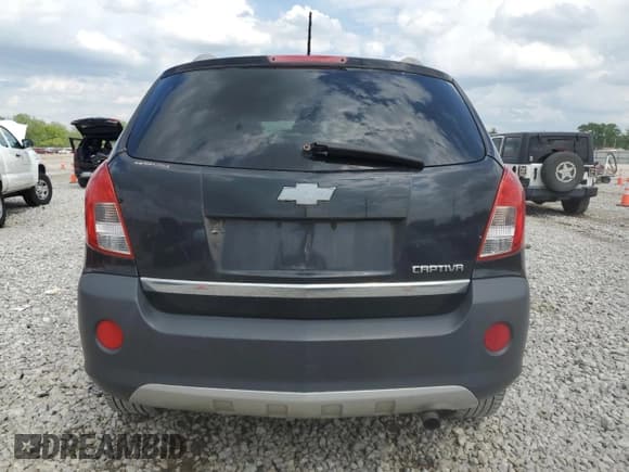 ✅ 2013 Chevrolet Captiva Sport LS • VIN: 3GNAL2EK6DS587733 • Lot: 57398375. Wystawiony na Copart z przebiegiem 138 609 mil. Bezpłatny archiwum sprzedaży aukcyjnych z USA i szczegółowy raport historii pojazdu na DreamBid. Zdjęcie 6.