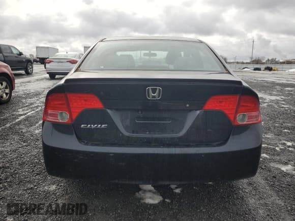 ✅ 2008 Honda Civic DX-G • VIN: 2HGFA16408H122129 • Lot: 92420115. Listed on Copart with 306,398 mi. Free auction sales archive from the USA and detailed vehicle history report at DreamBid. Image 6.