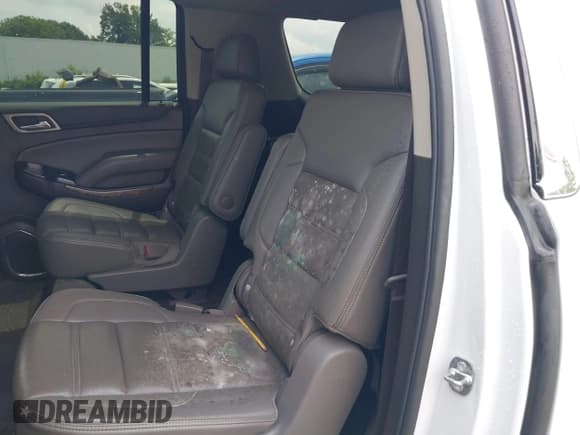 ✅ 2020 GMC Yukon XL Denali • VIN: 1GKS1HKJ6LR183578 • Lot: 42428543. Wystawiony na IAAI z przebiegiem 155 962 mil. Bezpłatny archiwum sprzedaży aukcyjnych z USA i szczegółowy raport historii pojazdu na DreamBid. Zdjęcie 17.