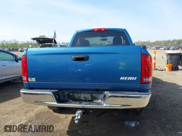 ✅ 2003 Dodge 1500 ST • VIN: 1D7HA16D03J628936 • Лот: 42091869. Опубликован ранее на IAAI с пробегом 46 398 миль. Бесплатный доступ к архиву аукционных продаж из США и подробный отчёт об истории автомобиля на DreamBid. Изображение 16.
