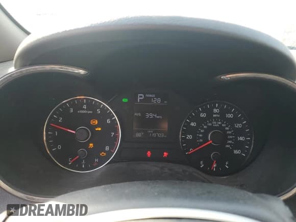 ✅ 2017 Kia Forte LX • VIN: 3KPFK4A7XHE062693 • Lot: 81452905. Wystawiony na Copart z przebiegiem 119 703 mil. Bezpłatny archiwum sprzedaży aukcyjnych z USA i szczegółowy raport historii pojazdu na DreamBid. Zdjęcie 9.