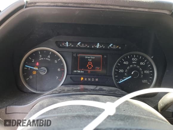 ✅ 2018 Ford F-150 XL • VIN: 1FTEX1C58JKE63265 • Лот: 83964725. Опубликован ранее на Copart с пробегом 91 785 миль. Бесплатный доступ к архиву аукционных продаж из США и подробный отчёт об истории автомобиля на DreamBid. Изображение 9.