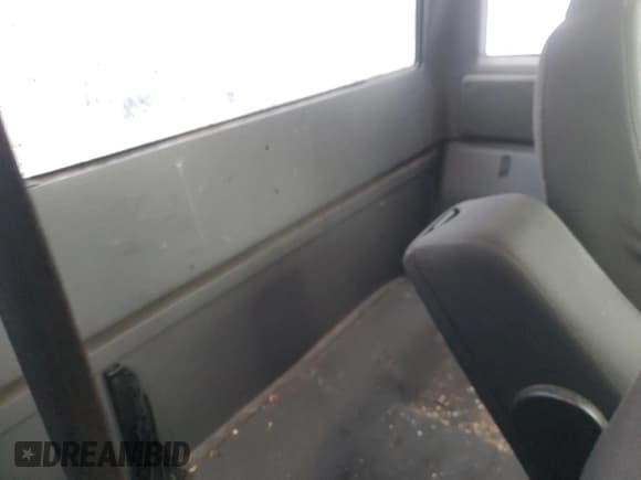 ✅ 2008 Ford Ranger XL • VIN: 1FTYR15E08PA20514 • Lot: 52145545. Wystawiony na Copart z przebiegiem 119 188 mil. Bezpłatny archiwum sprzedaży aukcyjnych z USA i szczegółowy raport historii pojazdu na DreamBid. Zdjęcie 10.