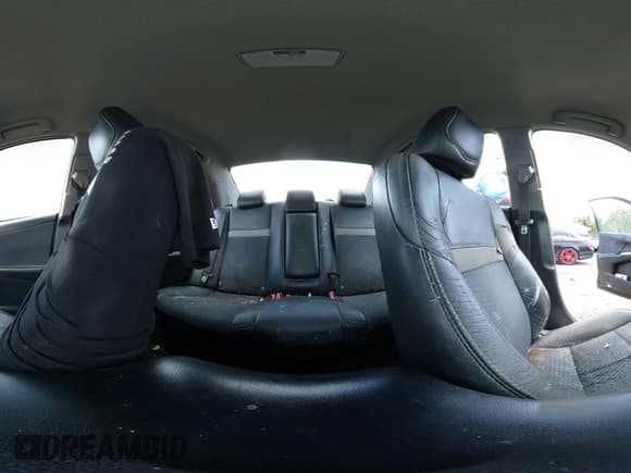 ✅ 2014 Toyota Camry SE • VIN: 4T1BF1FK6EU379605 • Lot: 42800804. Wystawiony na IAAI z przebiegiem 199 247 mil. Bezpłatny archiwum sprzedaży aukcyjnych z USA i szczegółowy raport historii pojazdu na DreamBid. Zdjęcie 17.