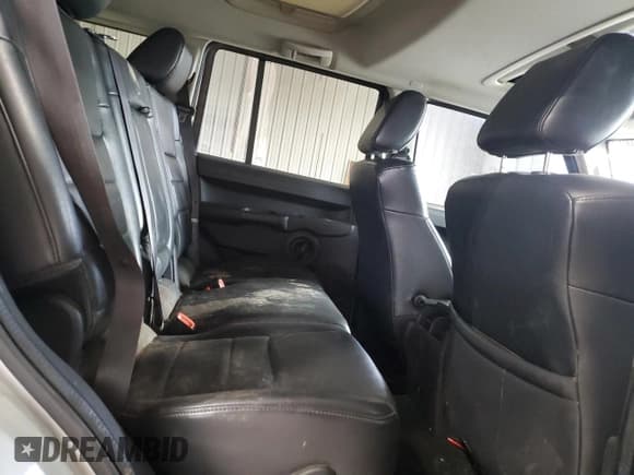 ✅ 2008 Jeep Commander Sport • VIN: 1J8HG48K48C108118 • Lot: 52482685. Listed on Copart with 212,000 mi. Free auction sales archive from the USA and detailed vehicle history report at DreamBid. Image 11.