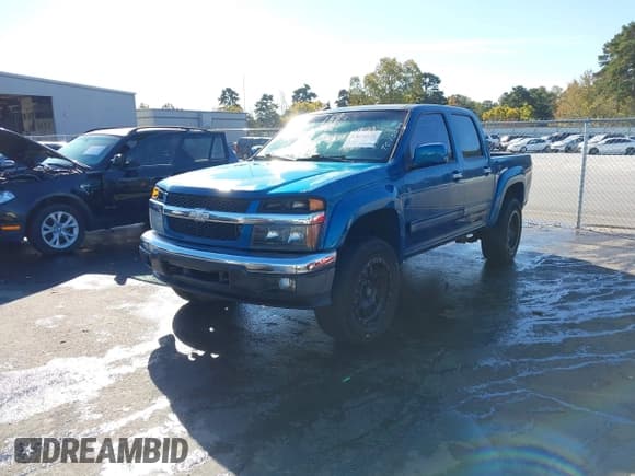 ✅ 2012 Chevrolet Colorado 2LT • VIN: 1GCHSDFE8C8106869 • Лот: 43525110. Опубликован ранее на IAAI с пробегом 213 547 миль. Бесплатный доступ к архиву аукционных продаж из США и подробный отчёт об истории автомобиля на DreamBid. Изображение 2.