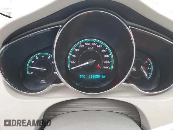 ✅ 2011 Chevrolet Malibu 2LT • VIN: 1G1ZD5EU8BF153691 • Lot: 40213134. Listed on Copart with 136,059 mi. Free auction sales archive from the USA and detailed vehicle history report at DreamBid. Image 9.