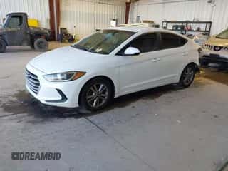 2017 Hyundai Elantra SE z VIN 5NPD84LF5HH131828, wystawiony jako IAAI lot #43284576 z przebiegiem 145 074 mil mil oraz . Historia ofert i sprzedaży dostępna na DreamBid. Obrazek 2.