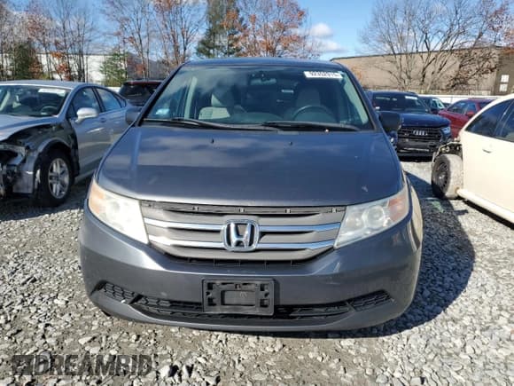 ✅ 2012 Honda Odyssey LX • VIN: 5FNRL5H21CB101667 • Lot: 92352915. Wystawiony na Copart z przebiegiem 192 600 mil. Bezpłatny archiwum sprzedaży aukcyjnych z USA i szczegółowy raport historii pojazdu na DreamBid. Zdjęcie 5.
