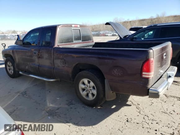 ✅ 2004 Dodge Dakota SLT • VIN: 1D7GL42N94S663556 • Lot: 81569374. Listed on Copart with 121,371 mi. Free auction sales archive from the USA and detailed vehicle history report at DreamBid. Image 2.