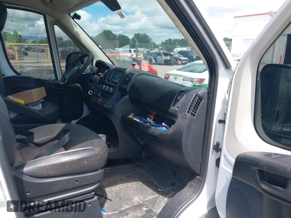 ✅ 2017 Ram ProMaster Cargo • VIN: 3C6TRVAG0HE513450 • Lot: 43170887. Listed on IAAI with 145,368 mi. Free auction sales archive from the USA and detailed vehicle history report at DreamBid. Image 5.