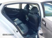 ✅ 2017 Nissan Maxima SL • VIN: 1N4AA6AP6HC432141 • Lot: 42441283. Wystawiony na IAAI z przebiegiem 93 730 mil. Bezpłatny archiwum sprzedaży aukcyjnych z USA i szczegółowy raport historii pojazdu na DreamBid. Zdjęcie 8.