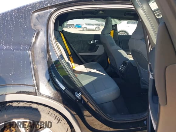 ✅ 2021 Polestar 2 Launch Edition • VIN: LPSED3KA5ML015074 • Лот: 43446728. Опубликован ранее на IAAI с пробегом 65 038 миль. Бесплатный доступ к архиву аукционных продаж из США и подробный отчёт об истории автомобиля на DreamBid. Изображение 8.