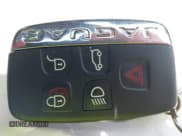 ✅ 2017 Jaguar F-Pace 35t Premium • VIN: SADCJ2BV6HA082969 • Lot: 42540467. Wystawiony na IAAI z przebiegiem 137 029 mil. Bezpłatny archiwum sprzedaży aukcyjnych z USA i szczegółowy raport historii pojazdu na DreamBid. Zdjęcie 11.