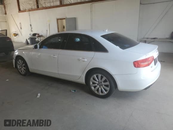 ✅ 2013 Audi A4 Premium • VIN: WAUAFAFL7DN033481 • Лот: 71084045. Опубликован ранее на Copart с пробегом 143 873 миль. Бесплатный доступ к архиву аукционных продаж из США и подробный отчёт об истории автомобиля на DreamBid. Изображение 2.