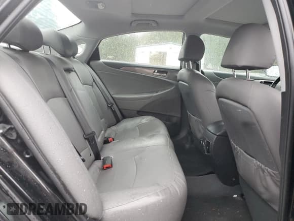 ✅ 2013 Hyundai Sonata Limited • VIN: KMHEC4A49DA081095 • Лот: 86605715. Опубликован ранее на Copart с пробегом 103 806 миль. Бесплатный доступ к архиву аукционных продаж из США и подробный отчёт об истории автомобиля на DreamBid. Изображение 10.