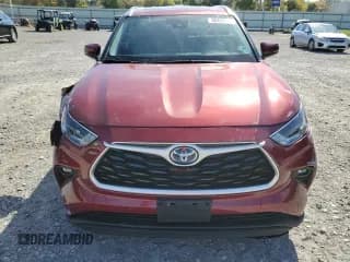 ✅ 2021 Toyota Highlander Hybrid XLE • VIN: 5TDGBRCH6MS535836 • Lot: 86263245. Wystawiony na Copart z przebiegiem 57 978 mil. Bezpłatny archiwum sprzedaży aukcyjnych z USA i szczegółowy raport historii pojazdu na DreamBid. Zdjęcie 5.