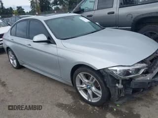 ✅ 2017 BMW 3 Series 340i xDrive • VIN: WBA8B7C39HK806640 • Lot: 43741085. Wystawiony na IAAI z przebiegiem 101 837 mil. Bezpłatny archiwum sprzedaży aukcyjnych z USA i szczegółowy raport historii pojazdu na DreamBid. Zdjęcie 1.