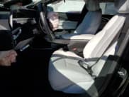 ✅ 2023 Cadillac LYRIQ RWD Luxury • VIN: 1GYKPMRK4PZ002866 • Лот: 71273244. Опубликован ранее на Copart с пробегом 12 544 миль. Бесплатный доступ к архиву аукционных продаж из США и подробный отчёт об истории автомобиля на DreamBid. Изображение 7.