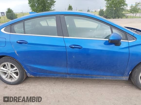 2017 Chevrolet Cruze LT with VIN 3G1BE5SM3HS569820, listed as a IAAI auction lot 42728506 with 151,925 mi miles and . Bid and sale history available at DreamBid. Image 13.