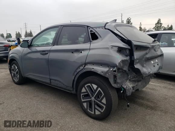 ✅ 2023 Hyundai Kona SEL • VIN: KM8K33AG0PU173383 • Лот: 53988514. Опубликован ранее на Copart с пробегом 21 244 миль. Бесплатный доступ к архиву аукционных продаж из США и подробный отчёт об истории автомобиля на DreamBid. Изображение 2.