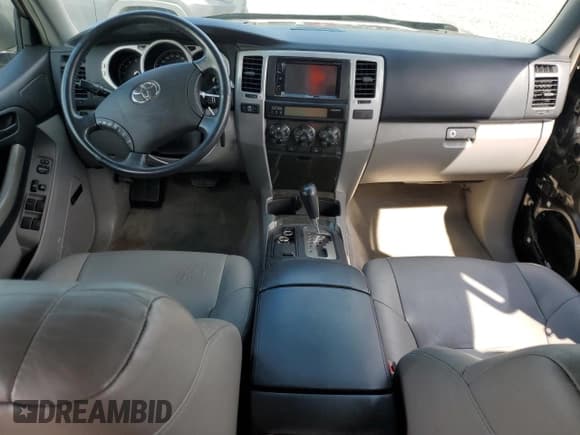 ✅ 2004 Toyota 4Runner Limited • VIN: JTEZU17R440019870 • Lot: 63640925. Listed on Copart with 171,444 mi. Free auction sales archive from the USA and detailed vehicle history report at DreamBid. Image 8.