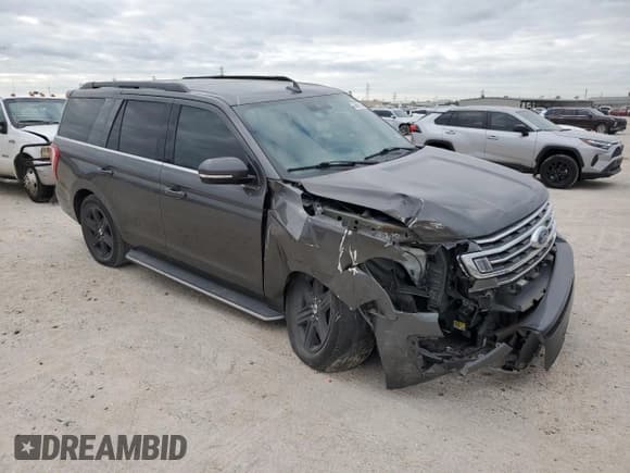 ✅ 2021 Ford Expedition XLT • VIN: 1FMJU1HT6MEA10968 • Лот: 52680125. Опубликован ранее на Copart с пробегом 94 029 миль. Бесплатный доступ к архиву аукционных продаж из США и подробный отчёт об истории автомобиля на DreamBid. Изображение 4.