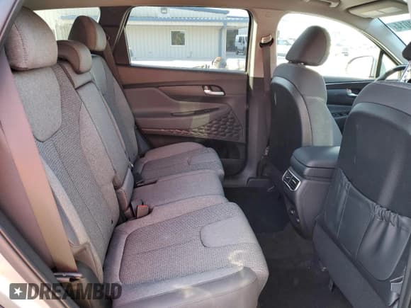 ✅ 2023 Hyundai Santa Fe SEL • VIN: 5NMS24AJ6PH614613 • Lot: 46831014. Wystawiony na Copart z przebiegiem 4 673 mil. Bezpłatny archiwum sprzedaży aukcyjnych z USA i szczegółowy raport historii pojazdu na DreamBid. Zdjęcie 10.