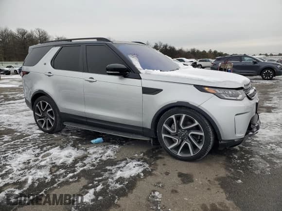 ✅ 2020 Land Rover Discovery HSE Luxury • VIN: SALRT2RV2L2431515 • Lot: 88530455. Wystawiony na Copart z przebiegiem 62 491 mil. Bezpłatny archiwum sprzedaży aukcyjnych z USA i szczegółowy raport historii pojazdu na DreamBid. Zdjęcie 4.