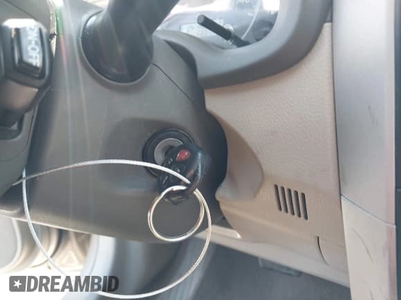 ✅ 2010 Toyota Corolla • VIN: 1NXBU4EE5AZ339867 • Lot: 43340905. Listed on IAAI with 139,820 mi. Free auction sales archive from the USA and detailed vehicle history report at DreamBid. Image 11.