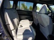 ✅ 2022 Honda Passport EX-L • VIN: 5FNYF8H55NB024139 • Lot: 68466315. Listed on Copart with 36,567 mi. Free auction sales archive from the USA and detailed vehicle history report at DreamBid. Image 11.