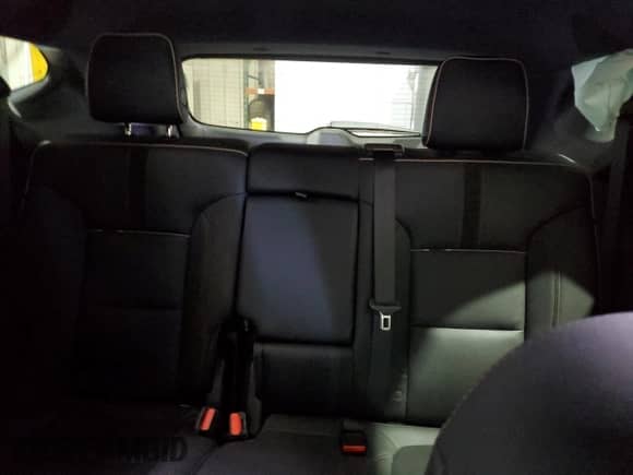 2019 Chevrolet Blazer Premier z VIN 3GNKBKRS2KS571480, wystawiony jako Copart lot #63061225 z przebiegiem 78 653 mil mil oraz Szkoda całkowita • Salvage title. Historia ofert i sprzedaży dostępna na DreamBid. Obrazek 10.