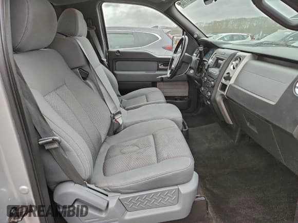 ✅ 2013 Ford F-150 STX • VIN: 1FTMF1CM5DFB25695 • Lot: 96217185. Listed on Copart with 146,677 mi. Free auction sales archive from the USA and detailed vehicle history report at DreamBid. Image 10.