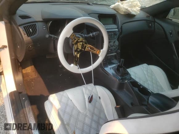 ✅ 2015 Hyundai Genesis Coupe 3.8L Base • VIN: KMHHT6KJ8FU125201 • Lot: 50870815. Wystawiony na Copart z przebiegiem 139 802 mil. Bezpłatny archiwum sprzedaży aukcyjnych z USA i szczegółowy raport historii pojazdu na DreamBid. Zdjęcie 8.