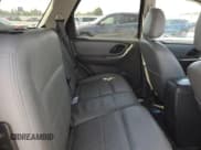 ✅ 2006 Ford Escape XLT • VIN: 1FMYU03136KC50580 • Лот: 84815425. Опубликован ранее на Copart с пробегом 179 880 миль. Бесплатный доступ к архиву аукционных продаж из США и подробный отчёт об истории автомобиля на DreamBid. Изображение 10.