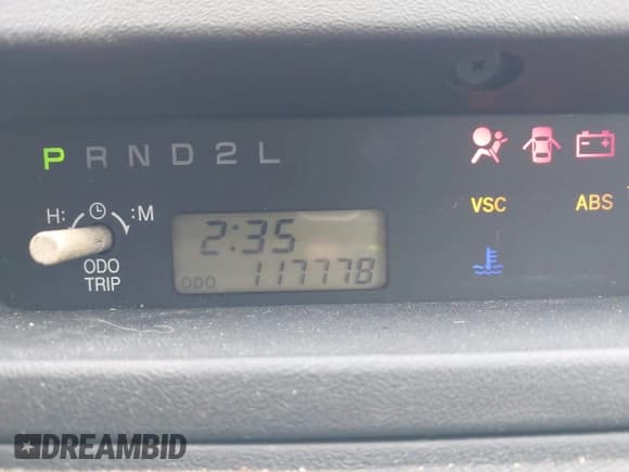 ✅ 2005 Scion xB • VIN: JTLKT324650217923 • Lot: 43833963. Listed on IAAI with 117,778 mi. Free auction sales archive from the USA and detailed vehicle history report at DreamBid. Image 7.