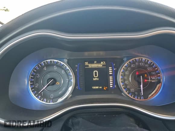 ✅ 2015 Chrysler 200 Limited • VIN: 1C3CCCAB7FN684583 • Lot: 92929975. Listed on Copart with 155,391 mi. Free auction sales archive from the USA and detailed vehicle history report at DreamBid. Image 9.