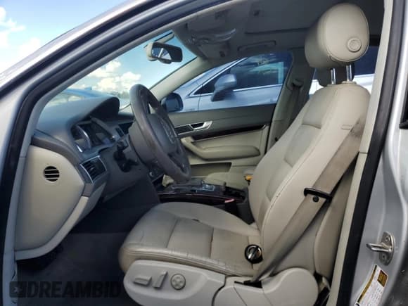 ✅ 2010 Audi A6 Premium Plus • VIN: WAUEKAFB3AN035602 • Lot: 74280854. Wystawiony na Copart z przebiegiem Nie podano. Bezpłatny archiwum sprzedaży aukcyjnych z USA i szczegółowy raport historii pojazdu na DreamBid. Zdjęcie 7.