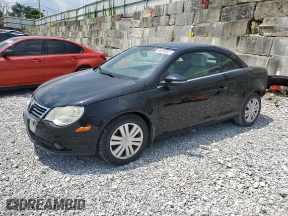 ✅ 2010 Volkswagen Eos Komfort • VIN: WVWBA7AH4AV010148 • Lot: 66596995. Listed on Copart with 132,618 mi. Free auction sales archive from the USA and detailed vehicle history report at DreamBid. Image 1.