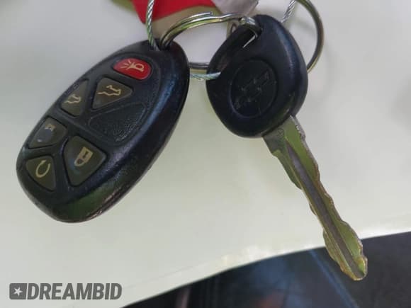 ✅ 2013 Chevrolet Suburban LT • VIN: 1GNSCJE0XDR292554 • Лот: 43662748. Опубликован ранее на IAAI с пробегом 233 084 миль. Бесплатный доступ к архиву аукционных продаж из США и подробный отчёт об истории автомобиля на DreamBid. Изображение 11.