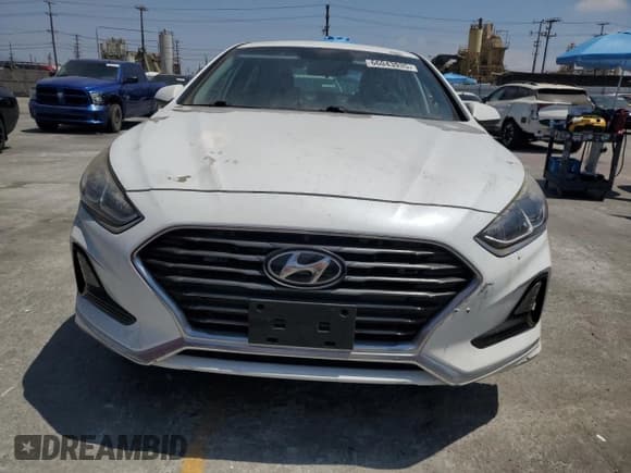 ✅ 2018 Hyundai Sonata SE • VIN: 5NPE24AF3JH700450 • Lot: 66043935. Wystawiony na Copart z przebiegiem Nie podano. Bezpłatny archiwum sprzedaży aukcyjnych z USA i szczegółowy raport historii pojazdu na DreamBid. Zdjęcie 5.