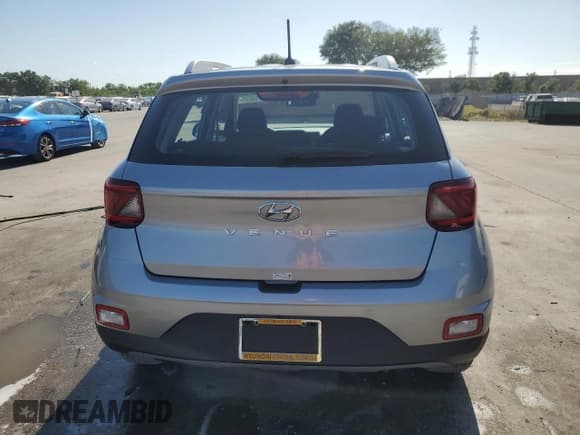 ✅ 2024 Hyundai Venue Limited • VIN: KMHRC8A30RU306560 • Lot: 53710235. Listed on Copart with 8,506 mi. Free auction sales archive from the USA and detailed vehicle history report at DreamBid. Image 6.
