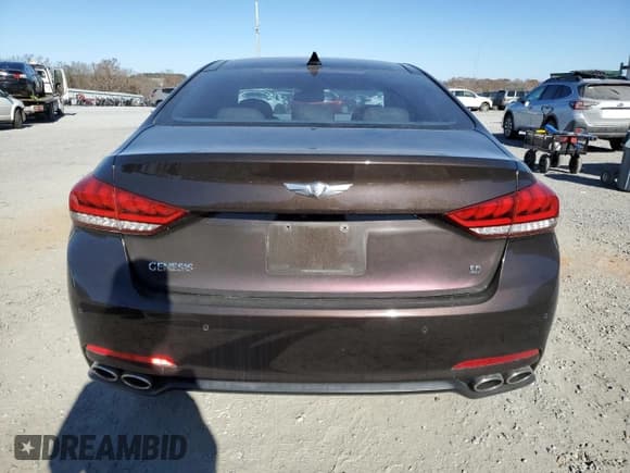 ✅ 2015 Hyundai Genesis 5.0L • VIN: KMHGN4JF6FU079696 • Lot: 83316044. Wystawiony na Copart z przebiegiem 105 767 mil. Bezpłatny archiwum sprzedaży aukcyjnych z USA i szczegółowy raport historii pojazdu na DreamBid. Zdjęcie 6.