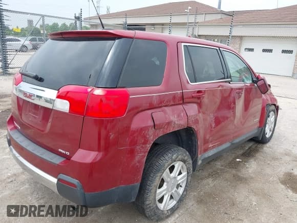 ✅ 2015 GMC Terrain SLE • VIN: 2GKFLVEK7F6208163 • Лот: 42515713. Опубликован ранее на IAAI с пробегом 76 693 миль. Бесплатный доступ к архиву аукционных продаж из США и подробный отчёт об истории автомобиля на DreamBid. Изображение 4.